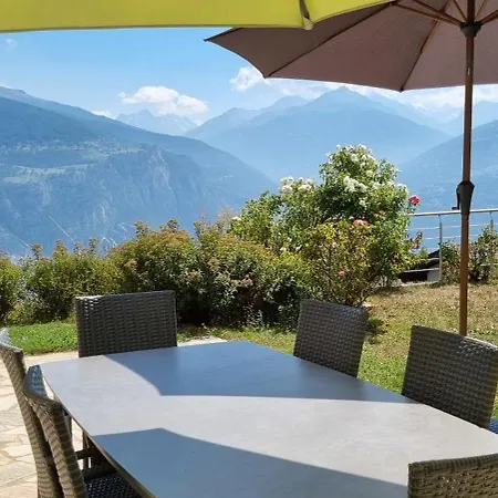 Cosy Plein Sud Proche Crans Montana Et Anzere! Vue Unique Sur Les Alpes Dağ evi