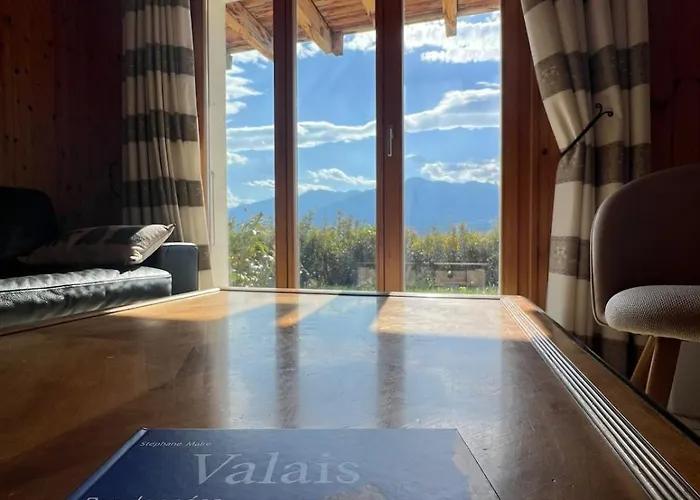 Chalet Cosy Plein Sud Proche Crans Montana Et Anzere! Vue Unique Sur Les Alpes *
