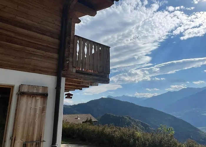 South-facing 15 Minutes From Skiing * Ayent