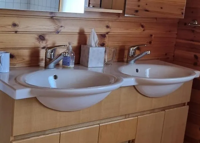 South-facing 15 Minutes From Skiing Chalet Ayent